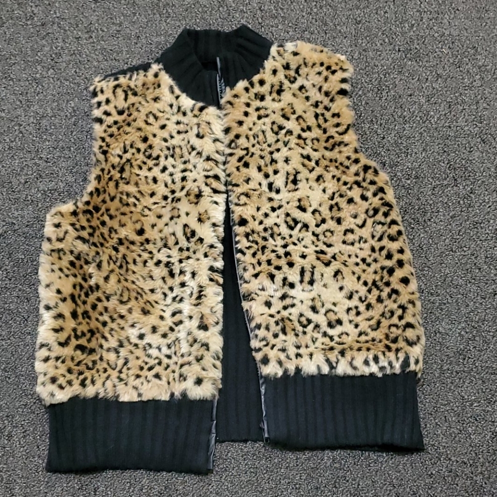 Faux Cheetah Fur Vest. NO Tag.
